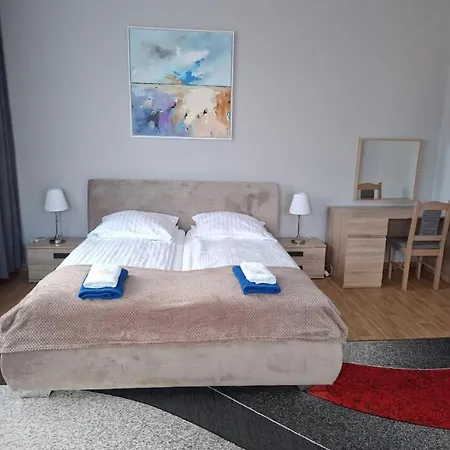 アパートホテル Baltic Plaza - Maximal 4*
