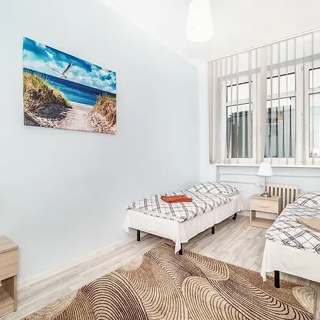 アパートホテル Baltic Plaza - Maximal グディニャ